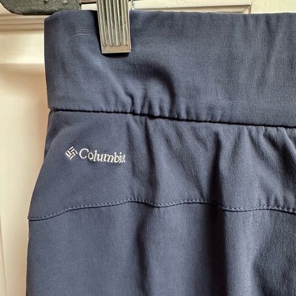 Columbia Outdoor Hiking Skort in Blue Adjustable Side Cinches Size Large - Picture 8 of 13